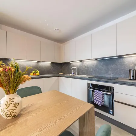 Halternative Muscari Apartament